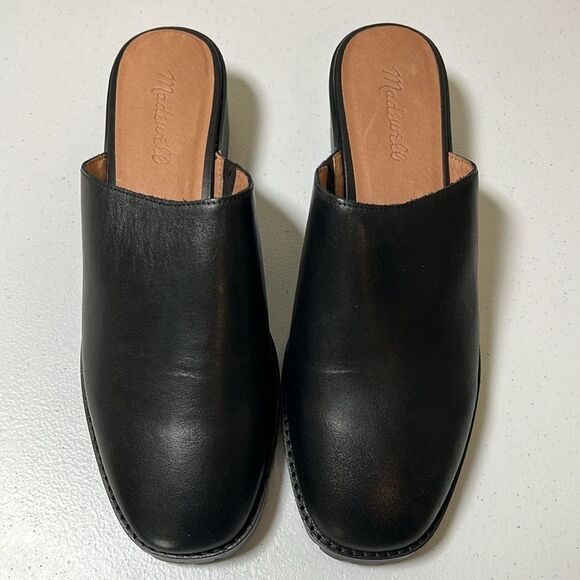 The Mindy Lugsole Mule in Leather - Picture 6 of 6